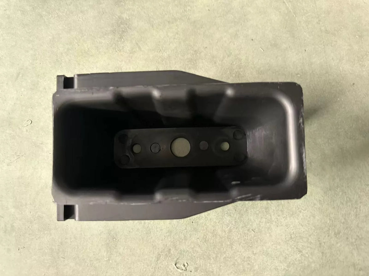 GA-FR-076 Bumper Bracket Receptacle for Freightliner Cascadia 08-17