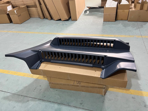 GA-FR-092R Front Side Fairing Step Panel RH For Freightliner Cascadia 2018 2019 2020 2021 2022 2023 2024