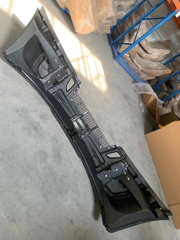 GA-FR-101D Front Bumper W/O Fog Hole In Chrome Trim For Freightliner Cascadia 2018 2019 2020 2021 2022 2023 2024