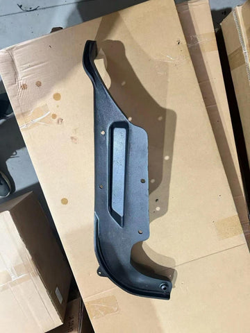 GA-FR-108-1-R Right Passenger Side Hood Pivot Bracket For Freightliner Cascadia 2008 2009 2010 2011 2012 2013 2014 2015 2016 2017