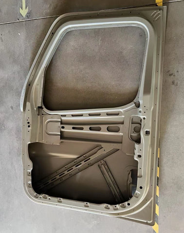 GA-FR-168-R Door Assembly Right Side For Freightliner Cascadia 2018 2019 2020 2021 2022 2023 2024