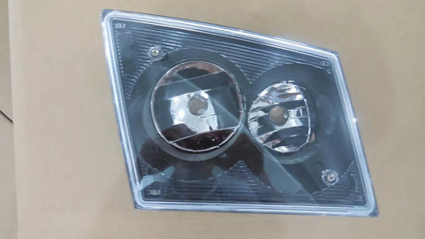 GA-V-004L Volvo VNL 2004 2005 2006 2007 2008 2009 2010 2011 2012 2013 2014 2015 2016 2017 Fog Light Truck With Daytime Running Fog Lamp Driver Side