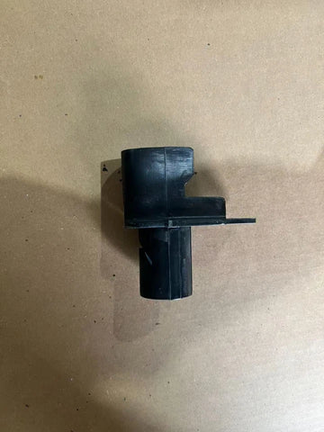 GA-V-017-6-R Right Side Chassis Fairing Handle Extension For Volvo VNL 1997-2017 20727161