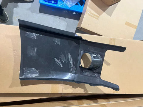 GA-V-106B-L Left Driver Side Bumper Black With Fog Lamp Hole for Volvo VNR 2018 2019 2020 2021 2022 2023 2024 2025  82748876
