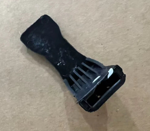 GA-V-141-1 Grille Lock Lever For Volvo VNL 2018-2024 82381765