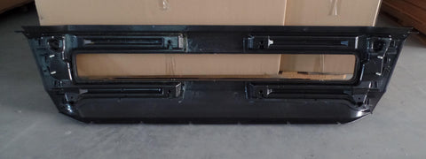 GA-V-008 Central Bumper Trim Base Black For Volvo VNL 2004 2005 2006 2007 2008 2009 2010 2011 2012 2013 2014 2015