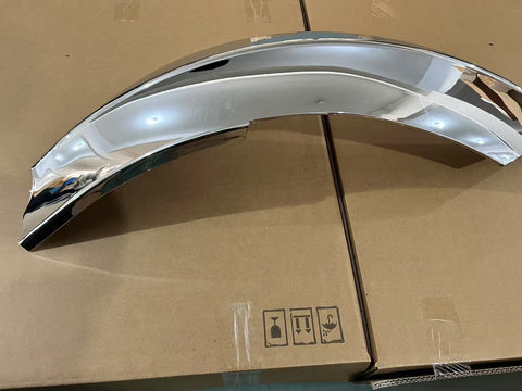 GA-IN-014B-L Bumper Corner Chrome LH For International Prostar