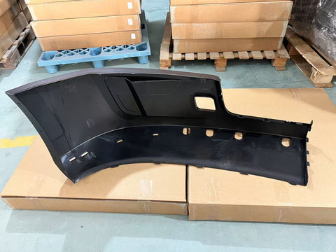 GA-PE-041-2B-L Bumper Corners Outer Paint w/o Fog Lamp Hole LH For Peterbilt 579 2023+
