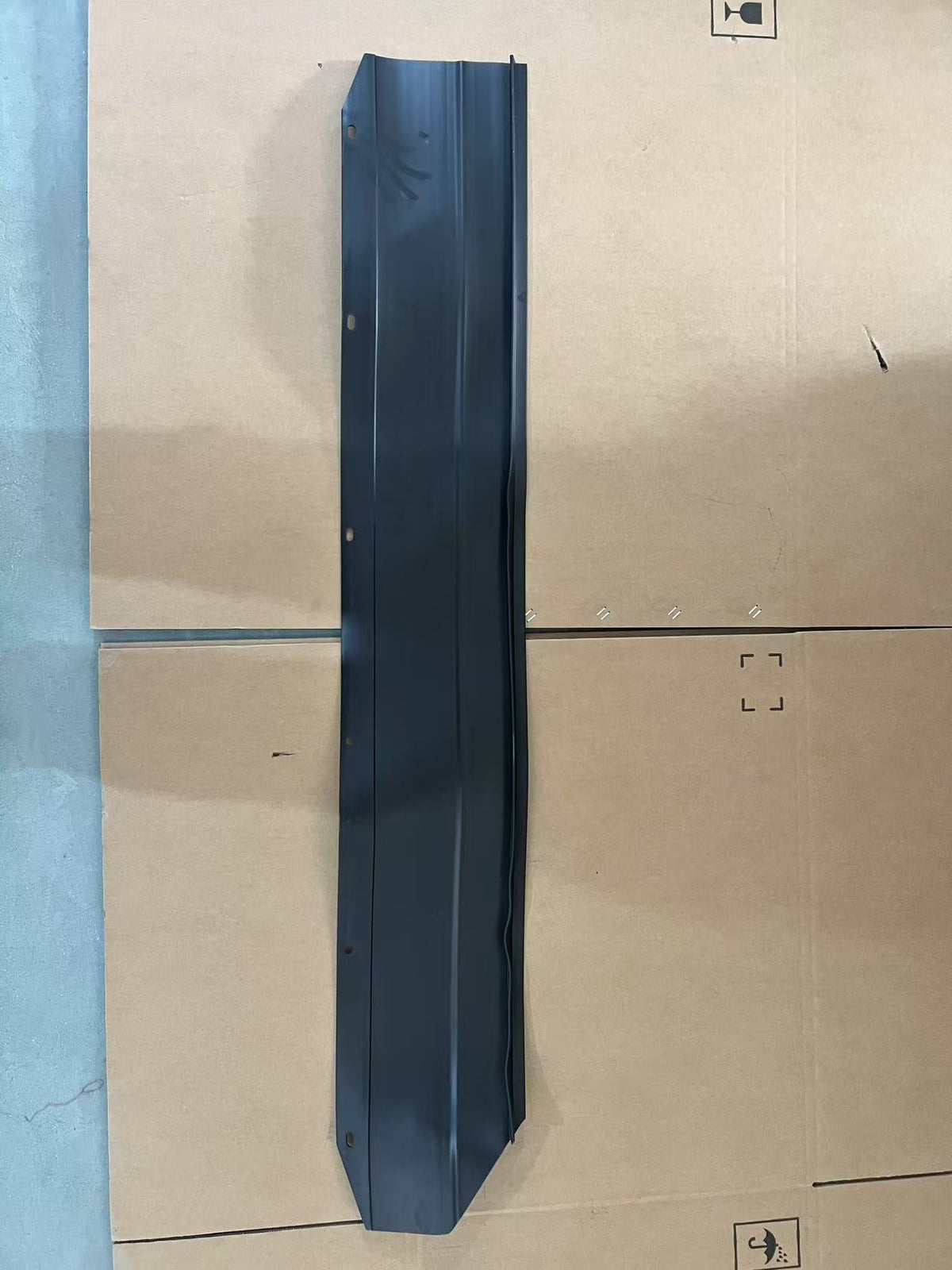 GA-PE-039-4-R Panel Extension Right Side For Peterbilt 579 2022+