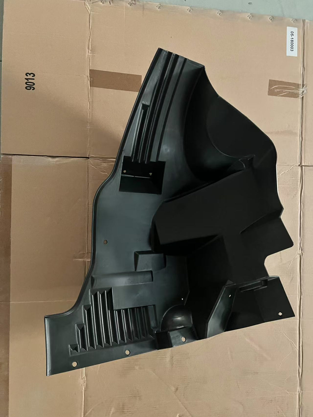GA-V-060-R Splash Guard Mud Flap Right Side For Volvo VNL 2004-2017