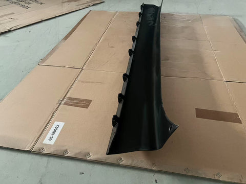GA-PE-041-4 Center Bumper Extension For Peterbilt 579 2023+