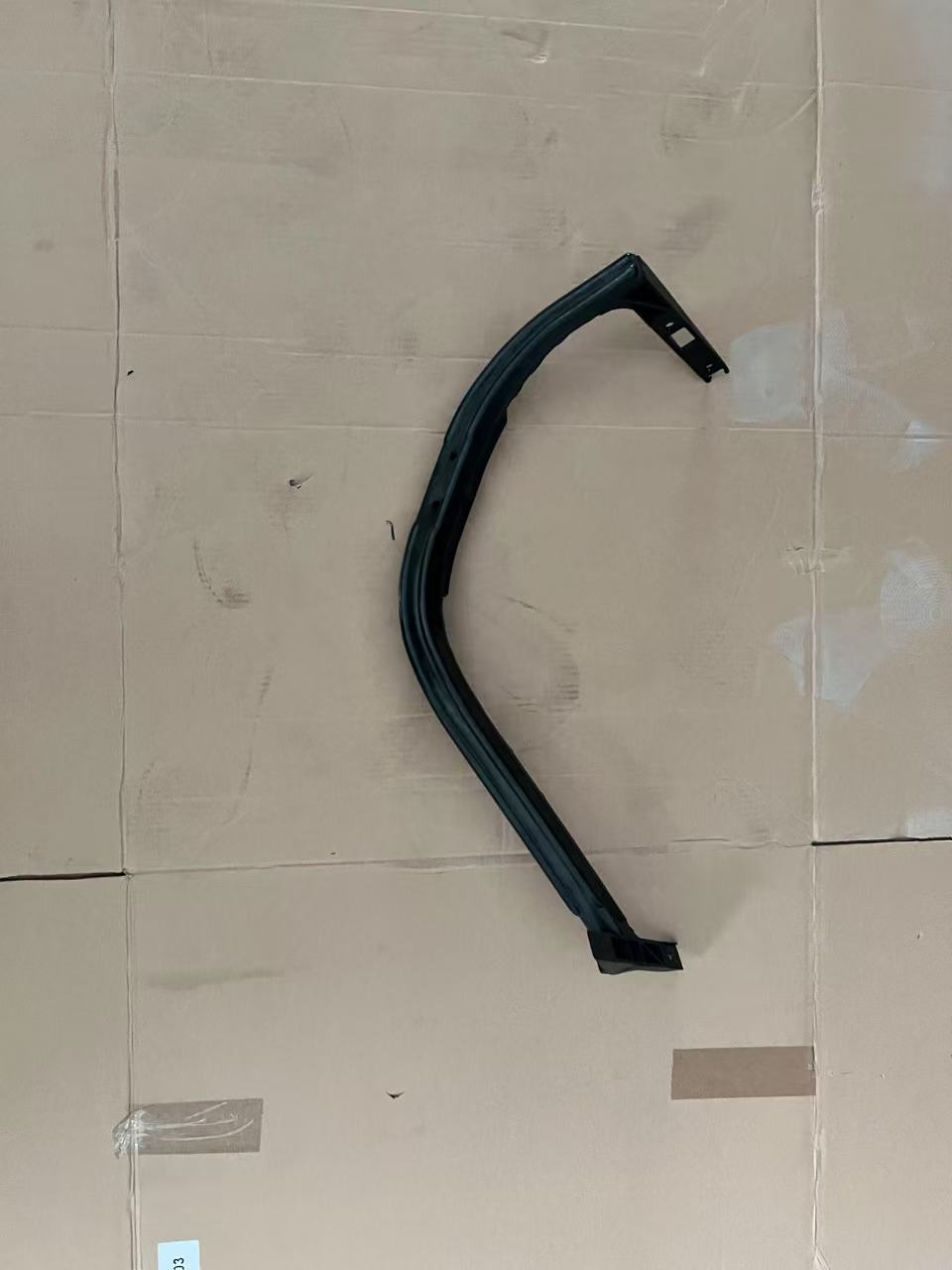 GA-V-060-1-R Truck Splash Shield Support Right Side For Volvo VNL 2004-2017