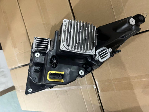 GA-V-096A-R Black Reflective LED Headlight W/DRL W/LED Control Module Right Side For Volvo VNR&VNL  2018-2023