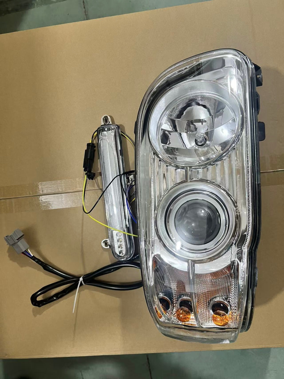GA-PE-001-R Headlight Right Side For Peterbilt 388 & 389 2008-2018