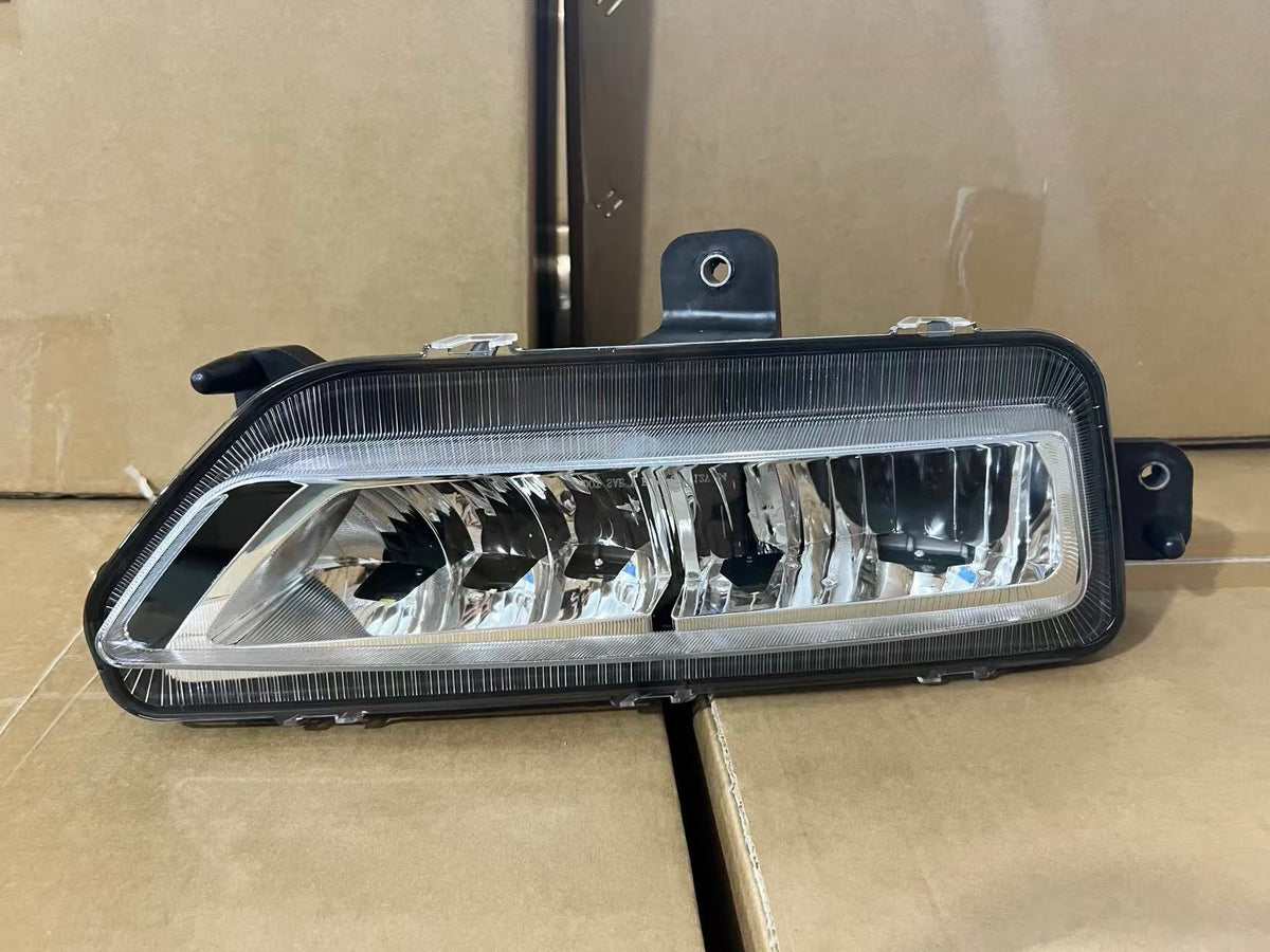 GA-PE-037-R Foglamp RH For Peterbilt 579 2023+ P54-6199R