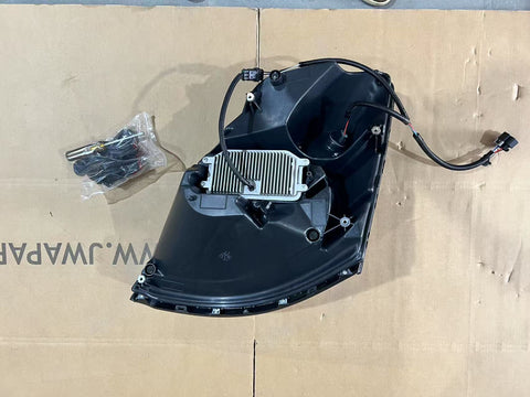GA-V-094R Headlight Assembly Right Passenger Side For Volvo VNL 2015 2016 2017