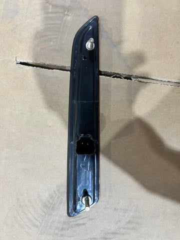 GA-V-100R Side Turn Marker Right Passenger Side For Volvo VNL 2018 2019 2020 2021 2022 2023