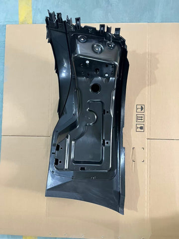 GA-V-058A-R Bumper Ends with Chrome Front Cover with fog lamp hole For Volvo VNL RH 2015 2016 2017