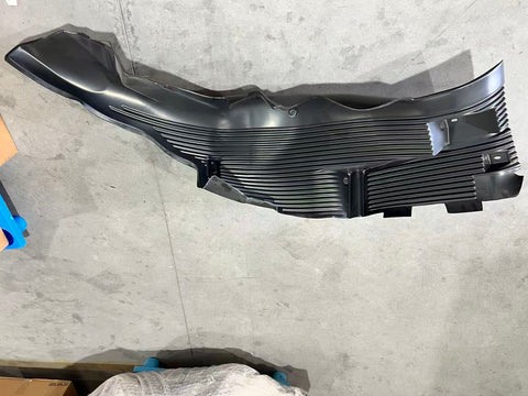GA-V-134-R Splash Guard Mud Flap Right Side For Volvo VNL 2018-2024 23690427