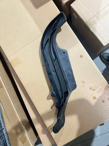 GA-FR-108-1-R Right Passenger Side Hood Pivot Bracket For Freightliner Cascadia 2007 2008 2009 2010 2011 2012 2013 2014 2015 2016 2017 2018