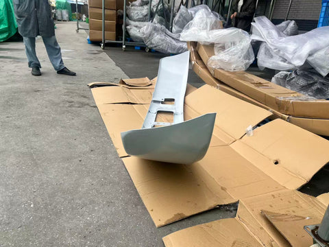GA-A-290C Steel Front Bumper White for Hino 238 258 268 338 2005 2006 2007 2008 2009 2010 2011 2012 2013 2014 2015 2016 2017 2018 2019 2020