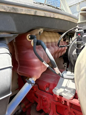 GA-A9099 Coolant Reservoir for Kenworth T680 Peterbilt 579 with Sensor F86-1063 575.1044