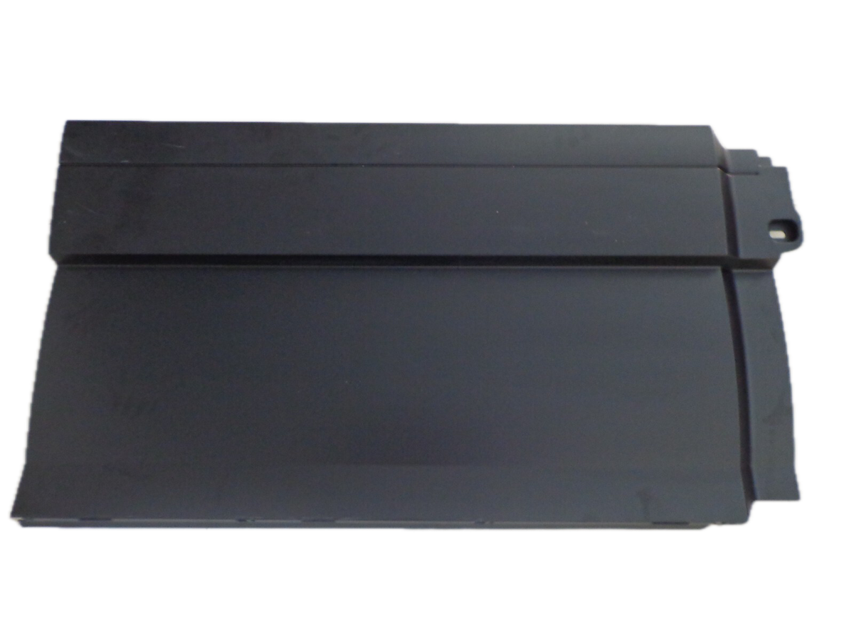 GA-V-018R Volvo VNL Center Fairing Panel Right Side 2004 2005 2006 2007 2008 2009 2010 2011 2012 2013 2014 2015