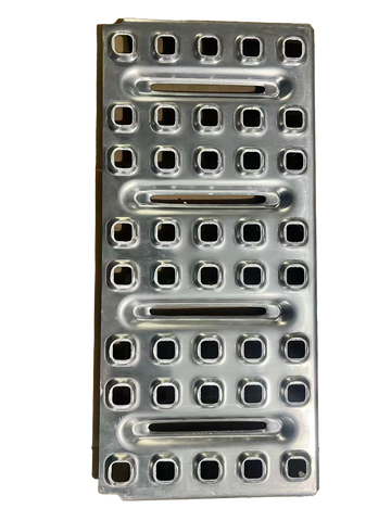 GA-V-130 Tread Stepfairing Box Cover Deck Plate Tank Step(21 X95) For Volvo VNL 2018-2024