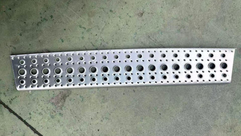 GA-CA1810-003C1  Front Side Fairing Metal Lower Step For Freightliner Cascadia 2008 2009 2010 2011 2012 2013 2014 2015 2016 2017
