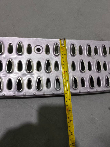 GA-PE-018-1 	Front Fairing Metal Step 1 pcs Peterbilt 579 2012 2013 2014 2015 2016 2017 2018 2019 2020