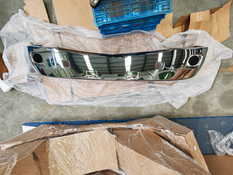 GA-PE-011D Peterbilt 579 3 PCS Plastic Chrome Plastic Bumper Set with Fog Light Hole 2013 2014 2015 2016 2017 2018 2019 2020 2021 2022