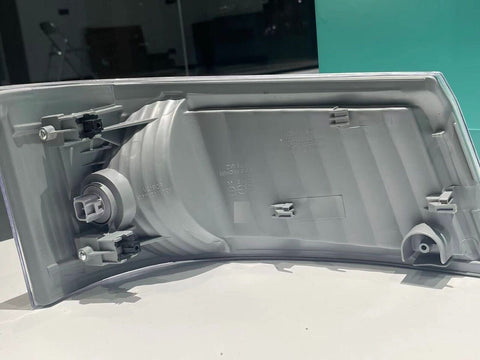 GA-022-201-L Turn Signal Light Left Driving Side For ISUZU NPR 700P 2022-2024