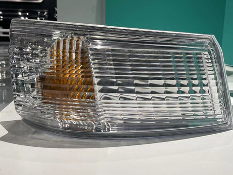 GA-022-201-R Turn Signal Light Right Passenger Side For ISUZU NPR 700P 2022-2024