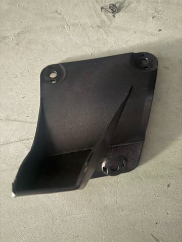 GA-FR-157-3-R Bracket fits Lower Fairing Right For Freightliner Cascadia 2018 2019 2020 2021 2022 2023 2024